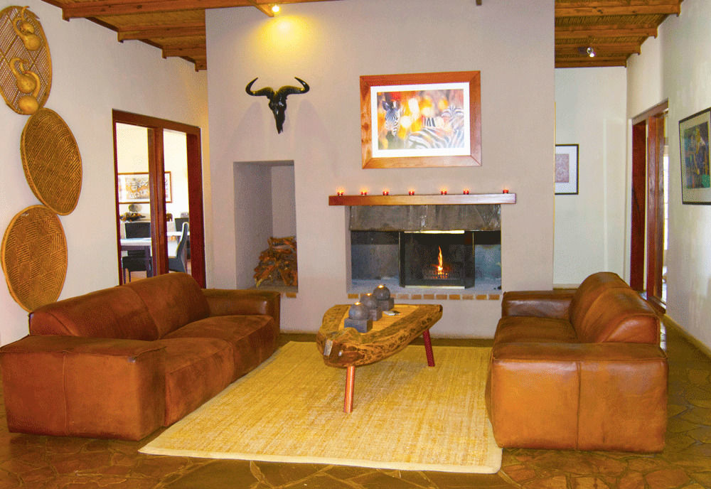 Auas Safari Lodge Falena エクステリア 写真